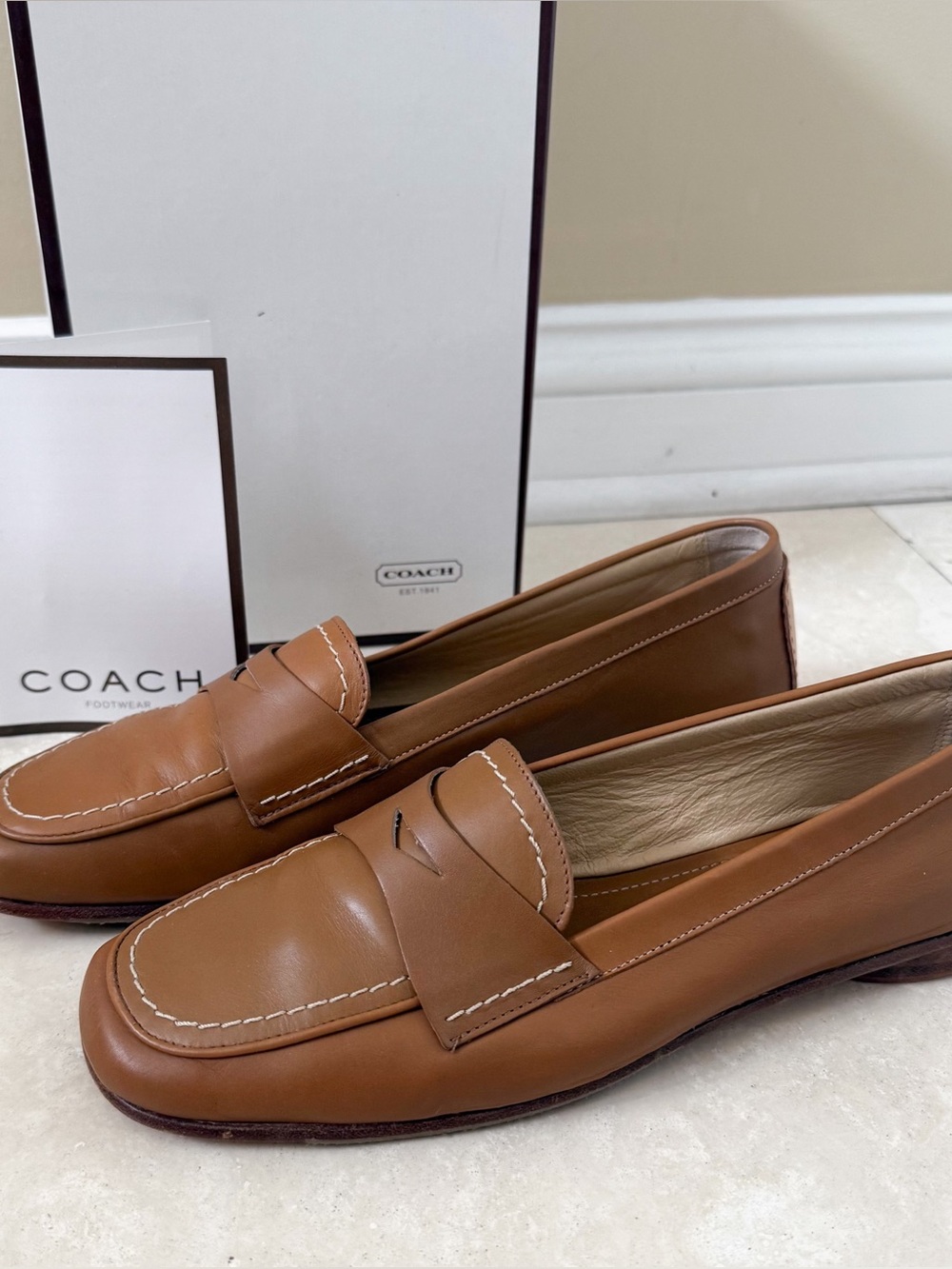 Coach Shari Nappa Camel Natural Tan Vacchetta Leather Slip On Penny Loafer 7.5 B